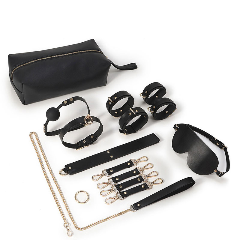 Kit Bondage com Bolsa Nécessaire e 7 Peças em Couro Sintético – BONDAGE KITS - 4629